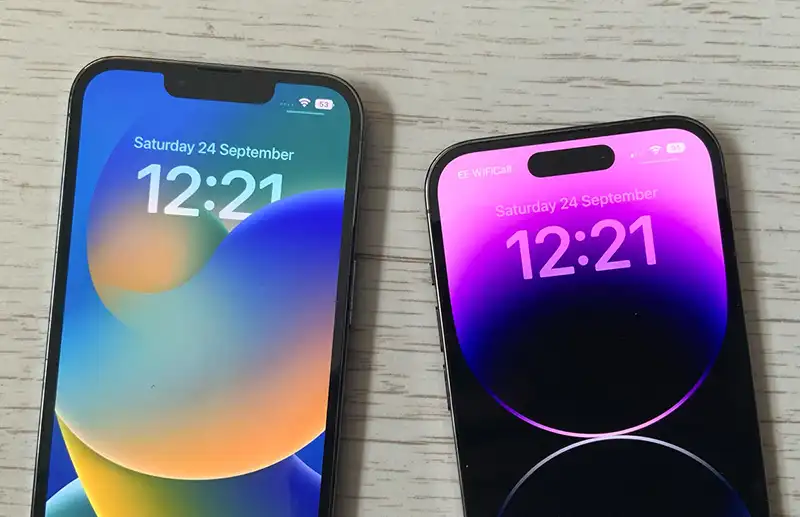 Notch vs Dynamic Island — comparație iPhone 17e față de iPhone 16