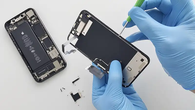 Diagnostic complet iPhone la Radical Service bucurești — în 10 minute
